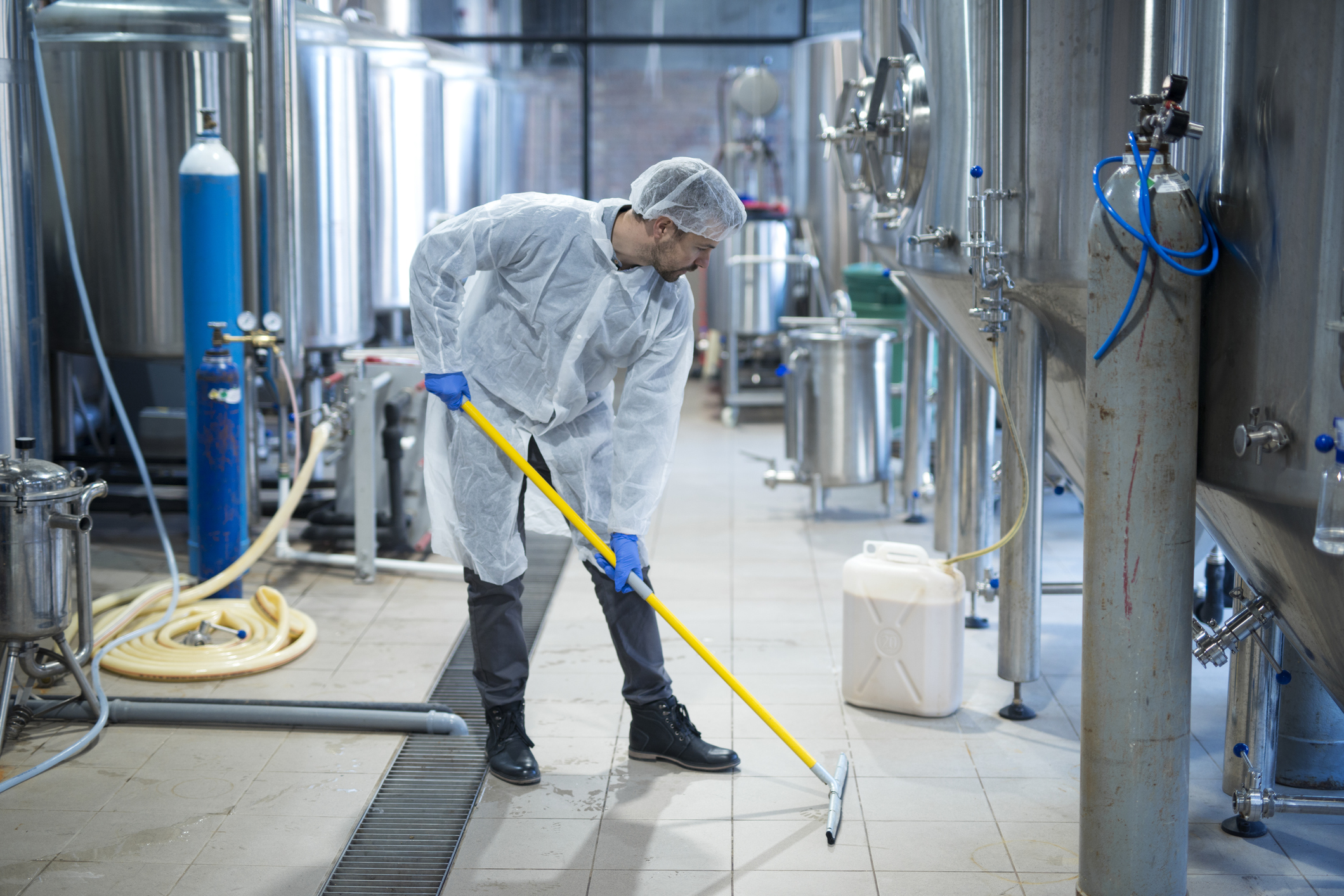 Reinigung einer industriellen Anlage